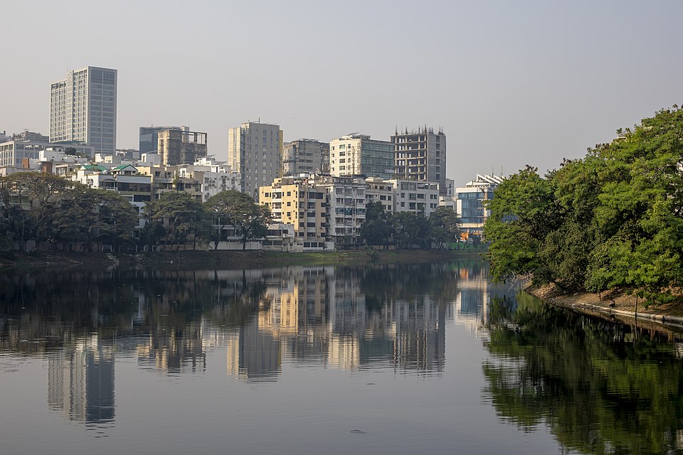 ダッカ Banani の街並み